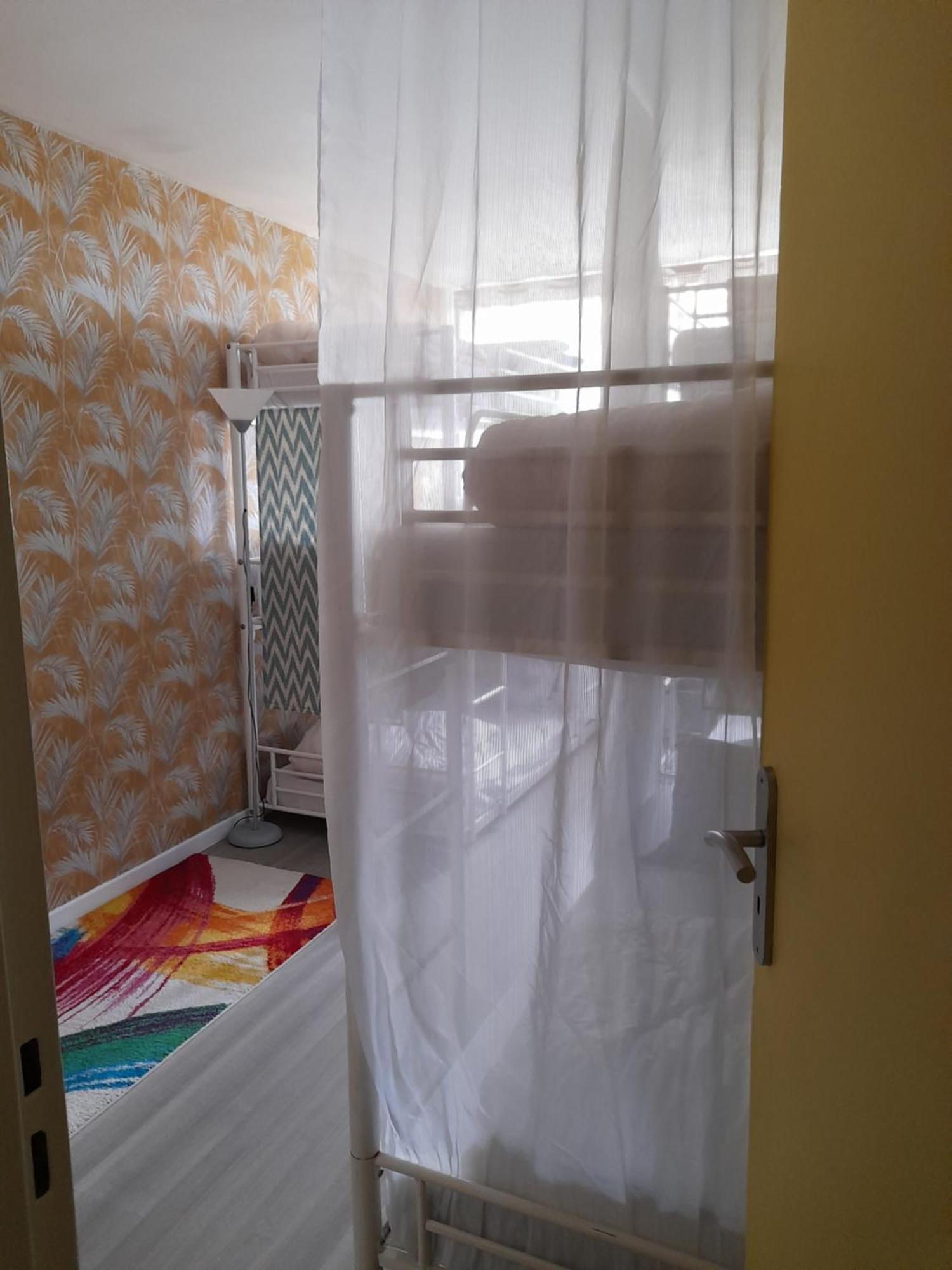 Just For Sleep-Daily Stay 20H To 10H Apres Votre Arrivee Dans Le Batiment D'Entree, Contact I'Hote Via Le Message Ici De Reservation Pour L'Enregistrement I'Entree Dans La Propriete Sans I'Approbation Est Interdite-Resevation D'Un Tiers Est Inaccepta Bobigny Exterior foto